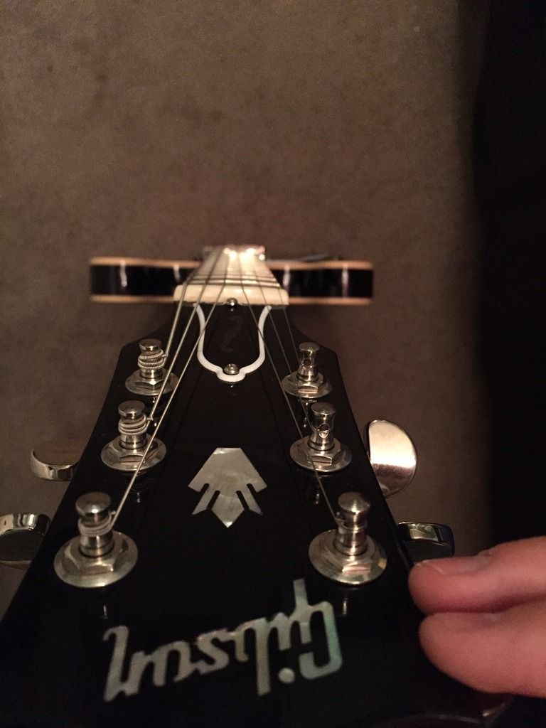 Gibson ES335 Warped/twisted neck? Ultimate Guitar