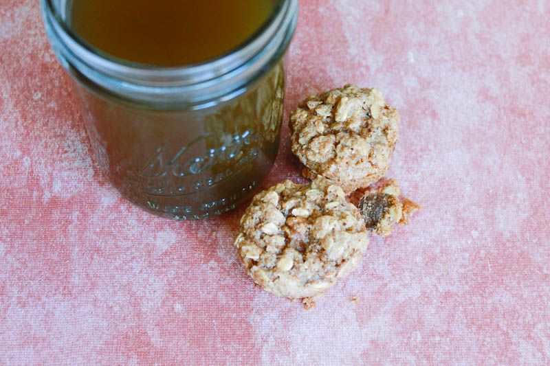 recipe for cookies Chocolate Chip Oatmeal Cookies | Mallorie Owens