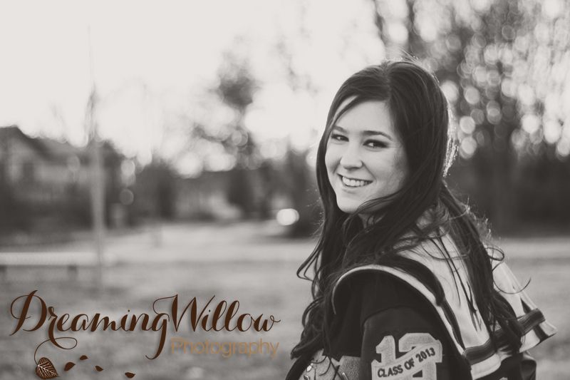 Dreaming Willow Photography :: Korrie Senior Pictures