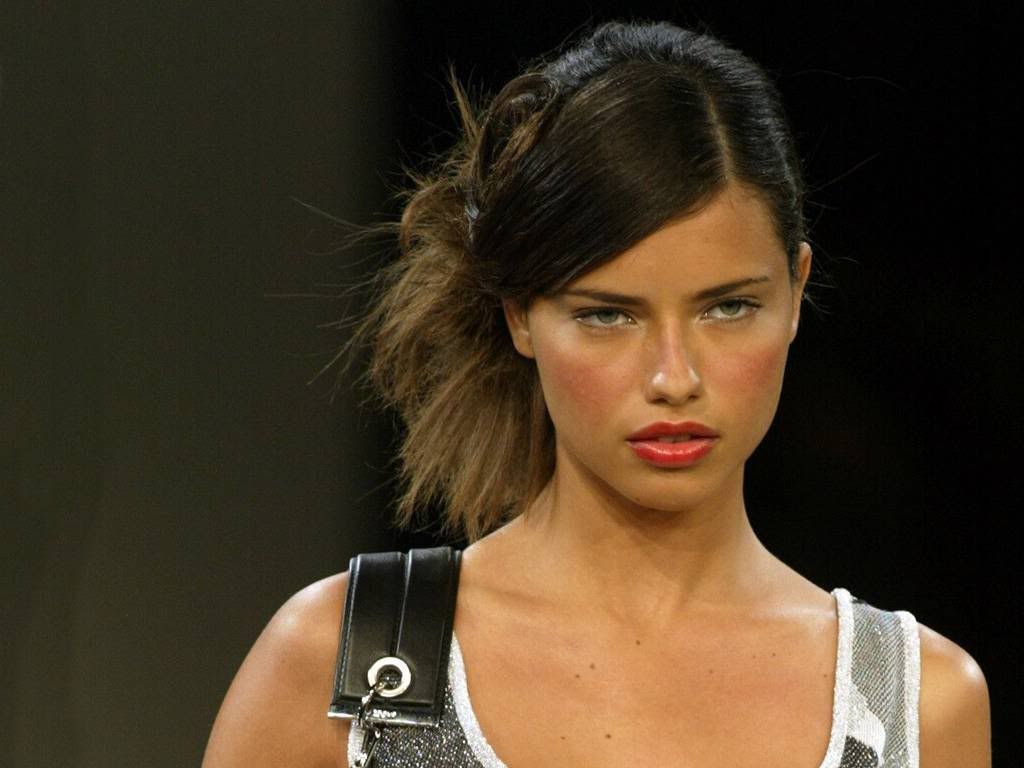 Adriana-Lima-130.jpg