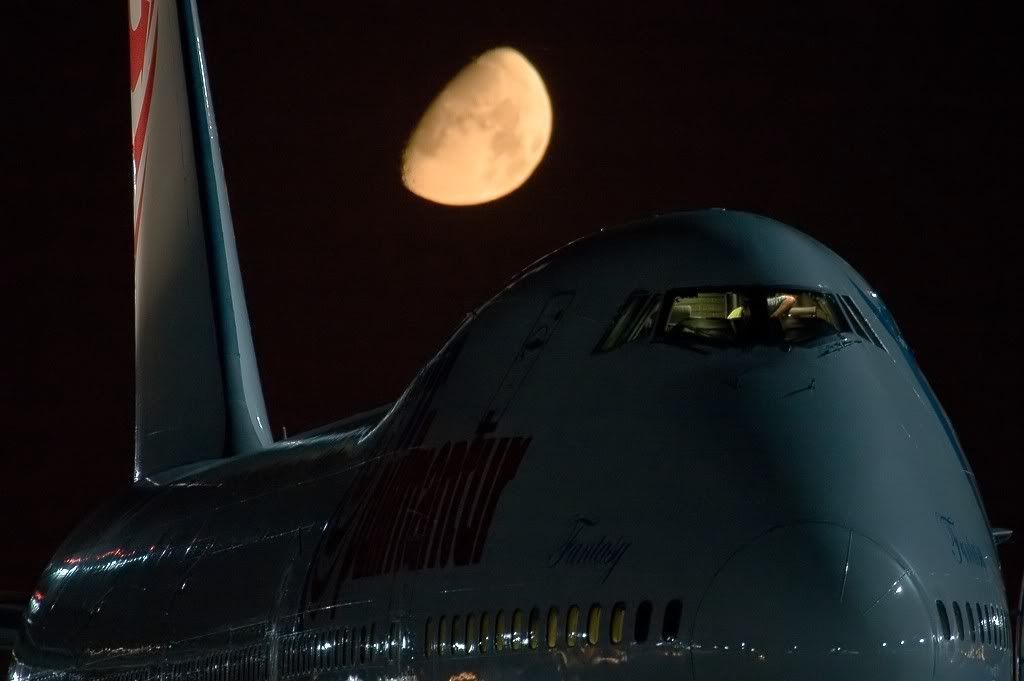 Boeing-747-228BM.jpg