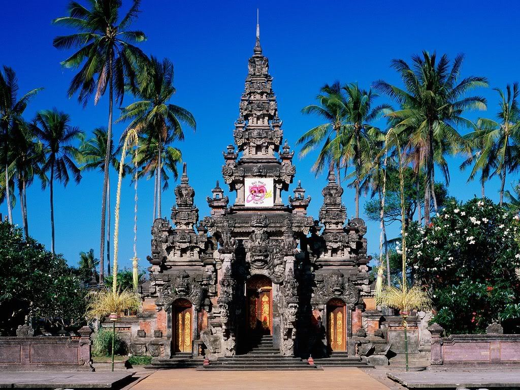 ArtCenterBaliIndonesia.jpg