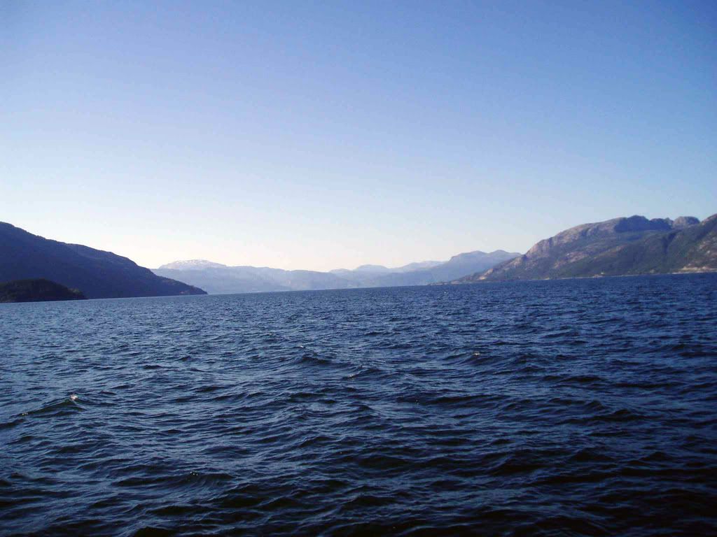 Fjords3_norway.jpg