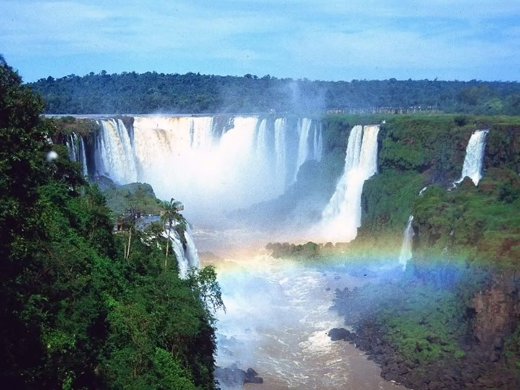 Iguassu_Falls_waterfalls_brazil.jpg