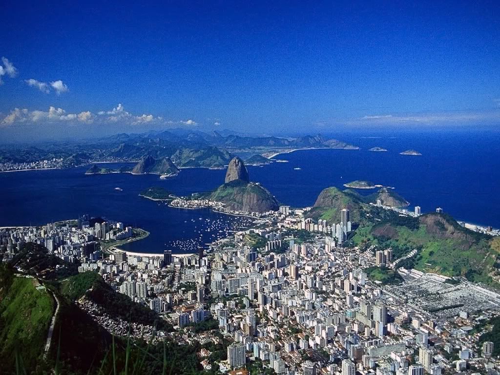 Rio_de_Janeiro_Corcovado_panorama_2.jpg