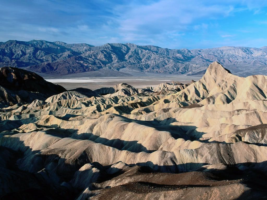 ZabriskiePointDeathValleyCalifornia.jpg