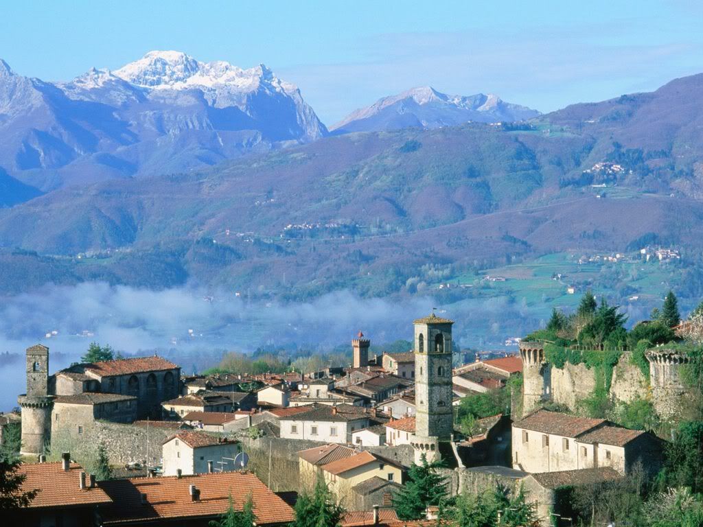 CastiglionediGarfagnanaTuscanyItaly.jpg
