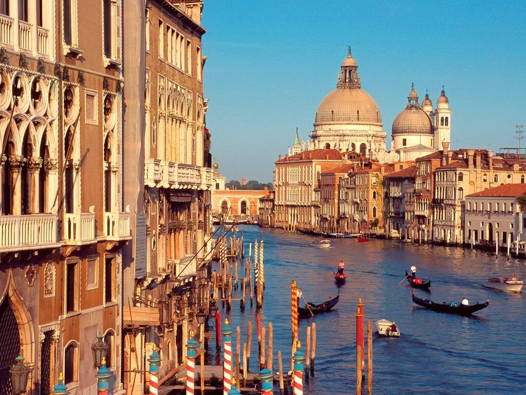 GrandCanalVeniceItaly.jpg