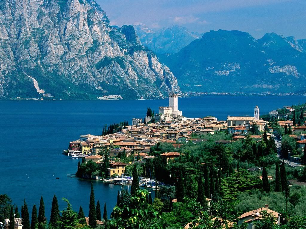 LakeGardaMalcesineItaly.jpg