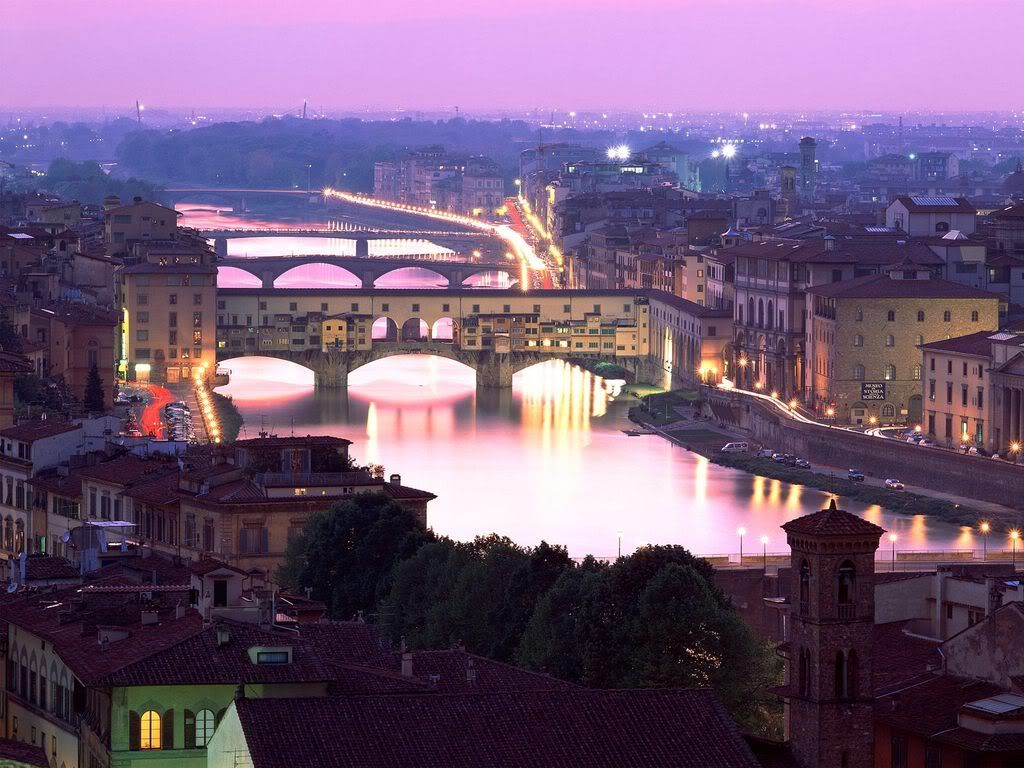 PonteVecchioFlorenceItaly.jpg