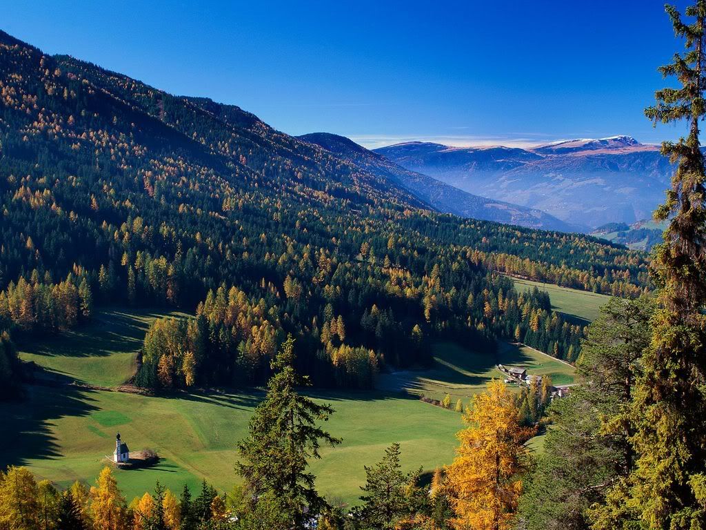 ValleyVistaValdiFunesItaly.jpg