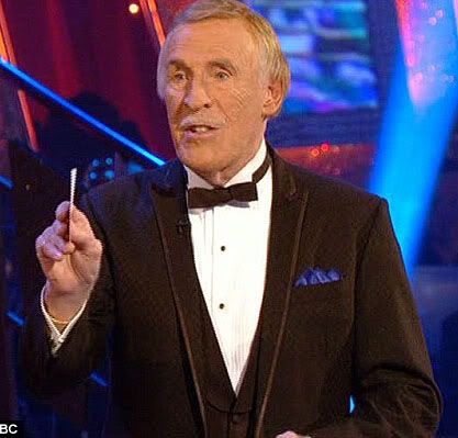 righteous anger: Bruce Forsyth gives Craig Revel Horwood a piece of his mind