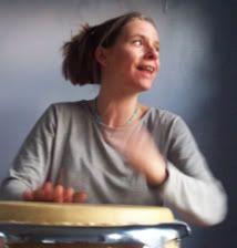 Daniela McDermott - click to go to her drumming workshop homepage
