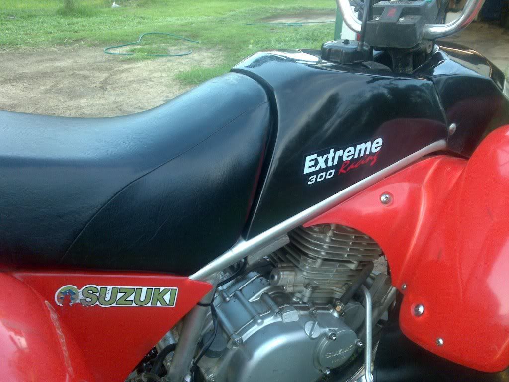 suzuki 300cc motorcycle