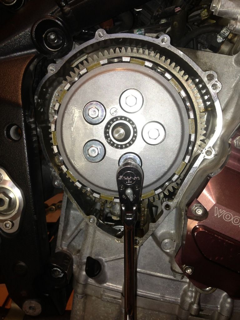 How To Clutch Install Triumph 675 Forums