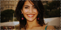 http://i284.photobucket.com/albums/ll18/iz_teni/list%20of%20characters/CaterinaMurino.png