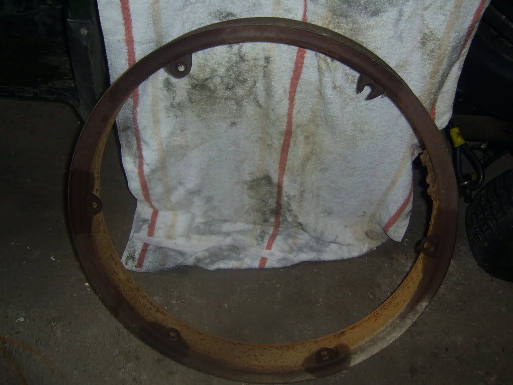 [Linked Image from i284.photobucket.com]