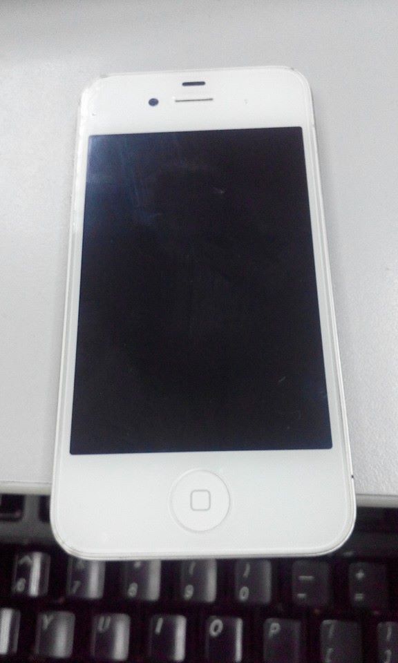Bình Dương iphone 4 QT Giá rẻ