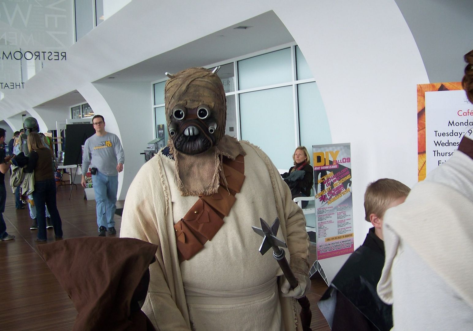 http://i284.photobucket.com/albums/ll27/sameryoder/Tusken.jpg