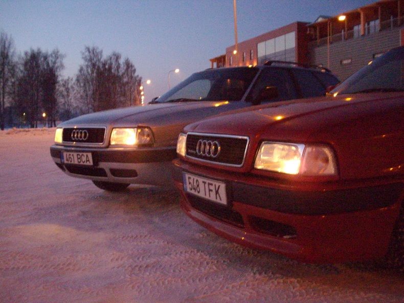 http://i284.photobucket.com/albums/ll30/adr3naline-/1992%20Audi%2080%20B4%20Quattro/IMGP2157.jpg