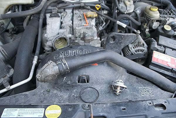 Forum Techniczne Jeep Cherokee Xj :: Układ Chłodzenia W 2,5Td. Termostat Do Wymiany?