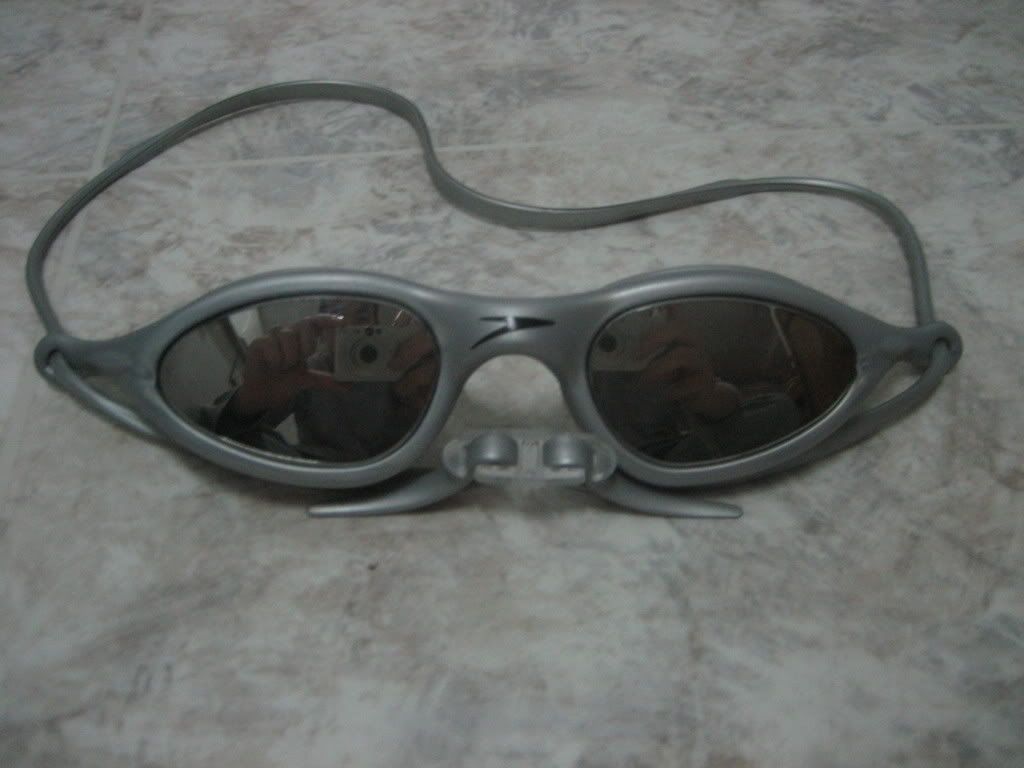 Goggles+pisano