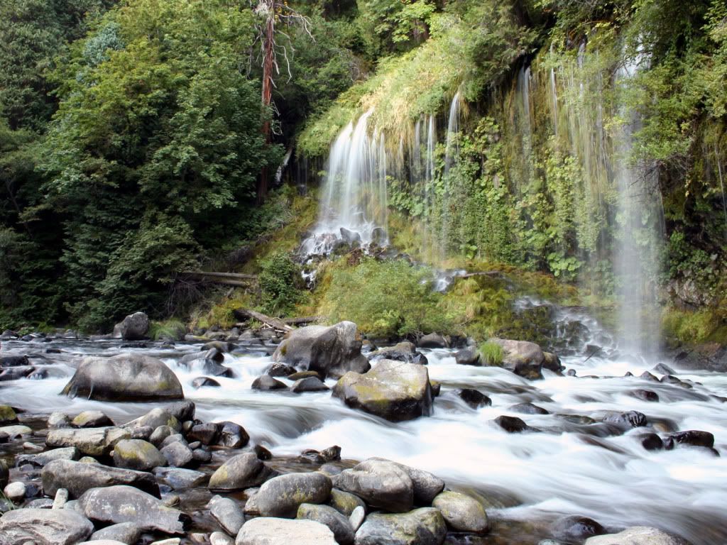 01106_mossbraefalls_1600x1200.jpg