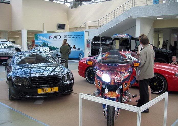1177516035_car__bike__32.jpg