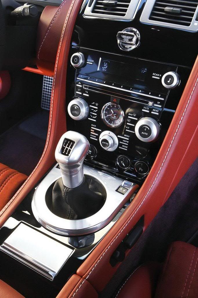 1213948084_aston_martin_dbs_lightni.jpg