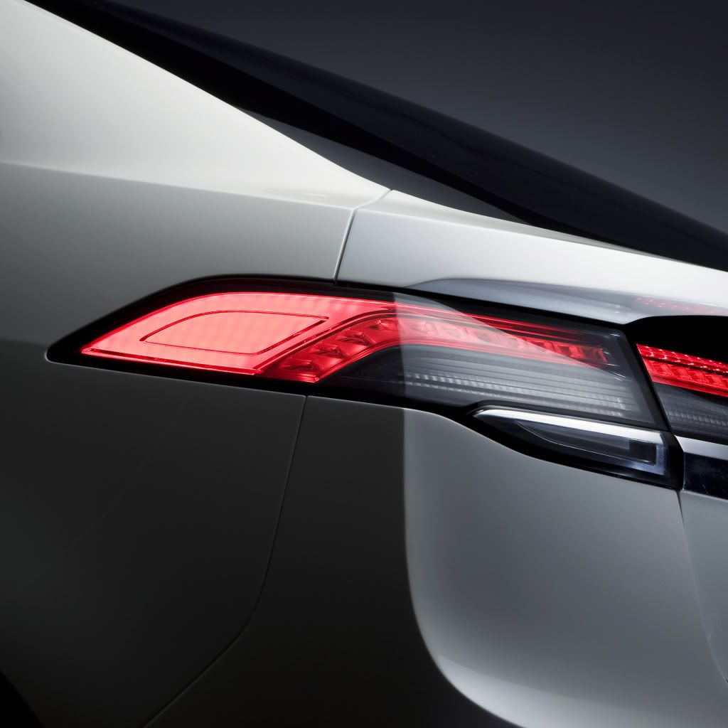 opel-ampera-12.jpg