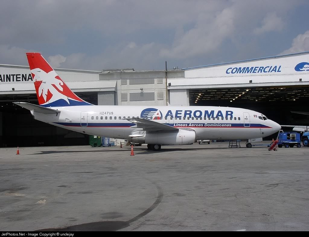 B737-200-Aeromar-MIA.jpg