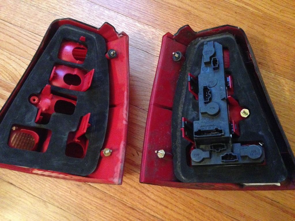 Jetta Wagon Tails / Tail Lights 2002 Jetta Wagon GLS VW Vortex